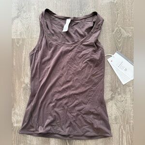 Lululemon wundermost scoop neck tank top